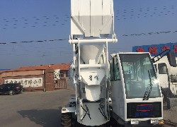 Продажа китайского автобетоносмесителя JBC 1.0 LUZUN  в Казахстане за 000 $. Фотография 2 Купить автобетоносмеситель с самозагрузкой LUZUN (Китай) в Алматы, модель JBC 1.0, цена DDP: 000 $. Фото 2