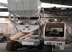 Продажа китайского автобетоносмесителя JBC 2.0 LUZUN в Казахстане за 000 $. Фотография 1 Купить автобетоносмеситель с самозагрузкой LUZUN (Китай) в Алматы, модель JBC 2.0, цена DDP: 000 $. Фото 1