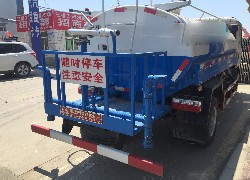 Продажа китайского водовоза Dongfeng (DFAC) 5 м³ в Казахстане за 000 $. Фотография 7 Купить автоцистерну, водовоз Dongfeng (DFAC) (Китай) в Алматы, модель 5 м³, цена DDP: 000 $. Фото 7