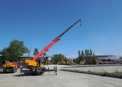 Продажа китайского автокрана Palfinger Sany, QY25C-1 в Казахстане за 000 $. Фотография 13 Купить автокран Palfinger Sany, QY25C-1 в Алматы, цена: 000 $, рассрочка - 6 месяцев. Фото 13