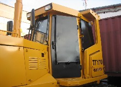 Продажа бульдозеров ЮУЗТ в Казахстане. Фотография 2 Кабина Бульдозера ЮУЗТ (Россия) в Алматы 2