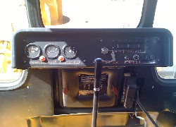 Продажа бульдозеров ЮУЗТ в Казахстане. Фотография 4 Кабина Бульдозера ЮУЗТ (Россия) в Алматы 4