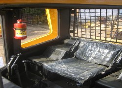 Продажа бульдозеров ЮУЗТ в Казахстане. Фотография 9 Кабина Бульдозера ЮУЗТ (Россия) в Алматы 9