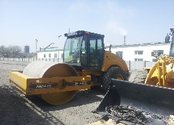 Продажа китайского одновальцового вибрационного катка Foton Lovol FS814-IM в Казахстане за 000 $. Фотография 34 Купить каток Foton Lovol (Китай) в Алматы, модель FS814-IM, цена DDP: 000 $. Фото 34