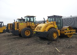 Продажа китайского одновальцового вибрационного катка Foton Lovol FS814-IM в Казахстане за 000 $. Фотография 2 Купить каток Foton Lovol (Китай) в Алматы, модель FS814-IM, цена DDP: 000 $. Фото 2