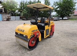 Продажа китайского двухвальцового вибрационного катка LUJIE YZC303 в Казахстане за 000 $. Фотография 1 Купить каток LUJIE (Китай) в Алматы, модель YZC303, цена DDP: 000 $. Фото 1