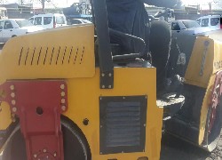 Продажа китайского двухвальцового вибрационного катка LUJIE YZC303 в Казахстане за 000 $. Фотография 8 Купить каток LUJIE (Китай) в Алматы, модель YZC303, цена DDP: 000 $. Фото 8