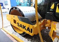 Продажа японияского одновальцового вибрационного катка SAKAI SV520TF в Казахстане за 000 $. Фотография 2 Купить дорожный каток SAKAI (Япония) в Алматы, модель SV520TF, цена DDP: 000 $. Фото 2