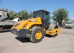 Продажа китайского одновальцового вибрационного катка XCMG XS142J в Казахстане за 000 $. Фотография 11 Купить каток XCMG (Китай) в Алматы, модель XS142J, цена DDP: 000 $. Фото 11