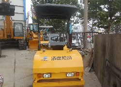 Продажа китайского вибрационного катка YITUO (LUOYANG) JCC303 в Казахстане за 000 $. Фотография 1 Купить каток YITUO (LUOYANG) (Китай) в Алматы, модель JCC303, цена DDP: 000 $. Фото 1