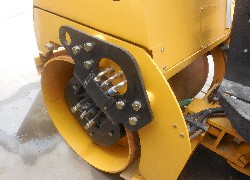 Продажа китайского вибрационного катка YITUO (LUOYANG) JCC303 в Казахстане за 000 $. Фотография 2 Купить каток YITUO (LUOYANG) (Китай) в Алматы, модель JCC303, цена DDP: 000 $. Фото 2