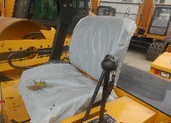 Продажа китайского вибрационного катка YITUO (LUOYANG) JCC303 в Казахстане за 000 $. Фотография 4 Купить каток YITUO (LUOYANG) (Китай) в Алматы, модель JCC303, цена DDP: 000 $. Фото 4