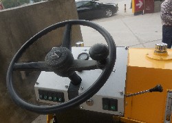 Продажа китайского вибрационного катка YITUO (LUOYANG) JCC303 в Казахстане за 000 $. Фотография 12 Купить каток YITUO (LUOYANG) (Китай) в Алматы, модель JCC303, цена DDP: 000 $. Фото 12