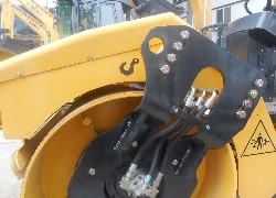 Продажа китайского одновальцового вибрационного катка YITUO (LUOYANG) LSS203 в Казахстане за 000 $. Фотография 6 Купить каток YITUO (LUOYANG) (Китай) в Алматы, модель LSS203, цена DDP: 000 $. Фото 6