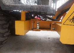 Продажа китайского одновальцового вибрационного катка YITUO (LUOYANG) LSS203 в Казахстане за 000 $. Фотография 8 Купить каток YITUO (LUOYANG) (Китай) в Алматы, модель LSS203, цена DDP: 000 $. Фото 8