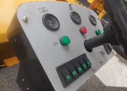 Продажа китайского одновальцового вибрационного катка YITUO (LUOYANG) LSS203 в Казахстане за 000 $. Фотография 16 Купить каток YITUO (LUOYANG) (Китай) в Алматы, модель LSS203, цена DDP: 000 $. Фото 16