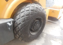 Продажа китайского вибрационного катка YITUO (LUOYANG) LSS2301-2 в Казахстане за 000 $. Фотография 2 Купить каток YITUO (LUOYANG) (Китай) в Алматы, модель LSS2301-2, цена DDP: 000 $. Фото 2