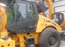 Продажа китайского вибрационного катка YITUO (LUOYANG) LSS2301-2 в Казахстане за 000 $. Фотография 6 Купить каток YITUO (LUOYANG) (Китай) в Алматы, модель LSS2301-2, цена DDP: 000 $. Фото 6