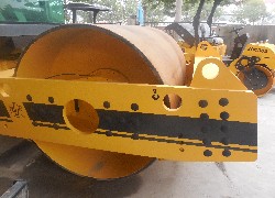 Продажа китайского вибрационного катка YITUO (LUOYANG) LSS2301-2 в Казахстане за 000 $. Фотография 11 Купить каток YITUO (LUOYANG) (Китай) в Алматы, модель LSS2301-2, цена DDP: 000 $. Фото 11