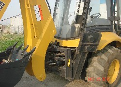 Продажа китайского экскаватора-погрузчика Foton Lovol FLB468-II в Казахстане за 000 $. Фотография 44 Купить экскаватор-погрузчик Foton Lovol (Китай) в Алматы, модель FLB468-II, цена DDP: 000 $. Фото 44