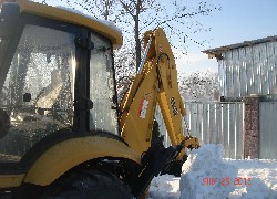 Продажа китайского экскаватора-погрузчика Foton Lovol FLB468-II в Казахстане за 000 $. Фотография 54 Купить экскаватор-погрузчик Foton Lovol (Китай) в Алматы, модель FLB468-II, цена DDP: 000 $. Фото 54