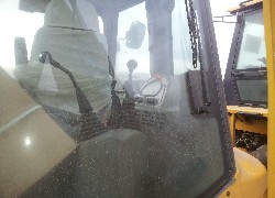 Продажа китайского экскаватора-погрузчика Foton Lovol FLB468-II в Казахстане за 000 $. Фотография 98 Купить экскаватор-погрузчик Foton Lovol (Китай) в Алматы, модель FLB468-II, цена DDP: 000 $. Фото 98