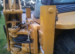 Продажа китайского экскаватора-погрузчика Foton Lovol FLB468-II в Казахстане за 000 $. Фотография 102 Купить экскаватор-погрузчик Foton Lovol (Китай) в Алматы, модель FLB468-II, цена DDP: 000 $. Фото 102