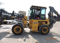 Продажа китайского экскаватора-погрузчика XCMG WZ30-25 в Казахстане за 000 $. Фотография 1 Купить экскаватор-погрузчик XCMG (Китай) в Алматы, модель WZ30-25, цена DDP: 000 $. Фото 1