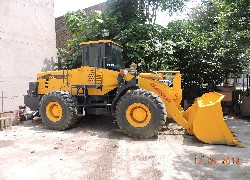 Продажа китайского фронтального погрузчика Changlin, CL955 в Казахстане за 000 $. Фотография 3 Купить фронтальный погрузчик в Алматы, Астане, Караганде - Changlin, модель CL955, Китай, цена DDP: 000 $. Фото 3