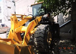 Продажа китайского фронтального погрузчика Changlin, CL955 в Казахстане за 000 $. Фотография 7 Купить фронтальный погрузчик в Алматы, Астане, Караганде - Changlin, модель CL955, Китай, цена DDP: 000 $. Фото 7