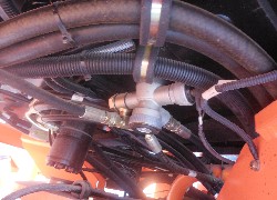 Продажа южно-корейского фронтального погрузчика DOOSAN DL301 в Казахстане за 000 $. Фотография 9 Купить фронтальный погрузчик DOOSAN (Южная Корея) в Алматы, модель DL301, цена DDP: 000 $. Фото 9