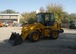 Продажа китайского фронтального погрузчика Foton Lovol FL920-II в Казахстане за 000 $. Фотография 39 Купить фронтальный погрузчик Foton Lovol (Китай) в Алматы, модель FL920-II, цена DDP: 000 $. Фото 39