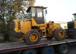 Продажа китайского фронтального погрузчика Foton Lovol FL920-II в Казахстане за 000 $. Фотография 181 Купить фронтальный погрузчик Foton Lovol (Китай) в Алматы, модель FL920-II, цена DDP: 000 $. Фото 181