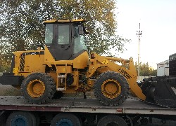 Продажа китайского фронтального погрузчика Foton Lovol FL920-II в Казахстане за 000 $. Фотография 183 Купить фронтальный погрузчик Foton Lovol (Китай) в Алматы, модель FL920-II, цена DDP: 000 $. Фото 183