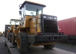 Продажа китайского фронтального погрузчика Foton Lovol FL920-II в Казахстане за 000 $. Фотография 215 Купить фронтальный погрузчик Foton Lovol (Китай) в Алматы, модель FL920-II, цена DDP: 000 $. Фото 215