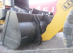 Продажа китайского фронтального погрузчика Foton Lovol FL920-II в Казахстане за 000 $. Фотография 224 Купить фронтальный погрузчик Foton Lovol (Китай) в Алматы, модель FL920-II, цена DDP: 000 $. Фото 224