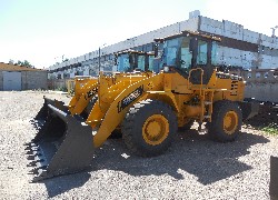 Купить фронтальный погрузчик Foton Lovol (Китай) в Алматы, модель FL935E, цена DDP: 000 $. Фото 37