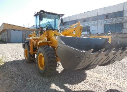 Купить фронтальный погрузчик Foton Lovol (Китай) в Алматы, модель FL935E, цена DDP: 000 $. Фото 46