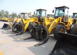 Купить фронтальный погрузчик Foton Lovol (Китай) в Алматы, модель FL935E, цена DDP: 000 $. Фото 61