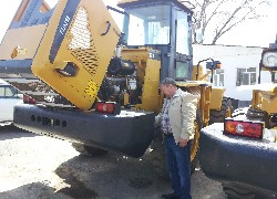 Купить фронтальный погрузчик Foton Lovol (Китай) в Алматы, модель FL935E, цена DDP: 000 $. Фото 65