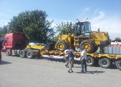 Купить фронтальный погрузчик Foton Lovol (Китай) в Алматы, модель FL935E, цена DDP: 000 $. Фото 70