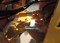 Купить фронтальный погрузчик Foton Lovol (Китай) в Алматы, модель FL936E, цена DDP: 000 $. Фото 9