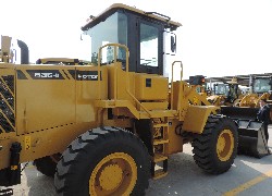 Купить фронтальный погрузчик Foton Lovol (Китай) в Алматы, модель FL936E, цена DDP: 000 $. Фото 12