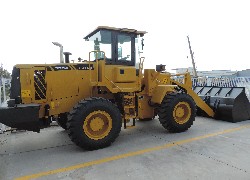 Купить фронтальный погрузчик Foton Lovol (Китай) в Алматы, модель FL936E, цена DDP: 000 $. Фото 58