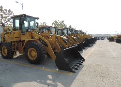 Купить фронтальный погрузчик Foton Lovol (Китай) в Алматы, модель FL936E, цена DDP: 000 $. Фото 63