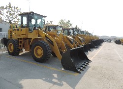 Купить фронтальный погрузчик Foton Lovol (Китай) в Алматы, модель FL936E, цена DDP: 000 $. Фото 64