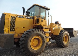 Продажа китайского фронтального погрузчика Foton Lovol FL955F-II в Казахстане за 000 $. Фотография 52 Купить фронтальный погрузчик Foton Lovol (Китай) в Алматы, модель FL955F-II, цена DDP: 000 $. Фото 52