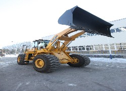 Продажа китайского фронтального погрузчика Foton Lovol FL956F-II в Казахстане за 000 $. Фотография 16 Купить фронтальный погрузчик Foton Lovol (Китай) в Алматы, модель FL956F-II, цена DDP: 000 $. Фото 16