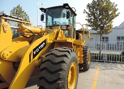 Продажа китайского фронтального погрузчика Foton Lovol FL956F-II в Казахстане за 000 $. Фотография 55 Купить фронтальный погрузчик Foton Lovol (Китай) в Алматы, модель FL956F-II, цена DDP: 000 $. Фото 55