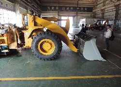 Продажа китайского фронтального погрузчика Foton Lovol FL956F-II в Казахстане за 000 $. Фотография 105 Купить фронтальный погрузчик Foton Lovol (Китай) в Алматы, модель FL956F-II, цена DDP: 000 $. Фото 105